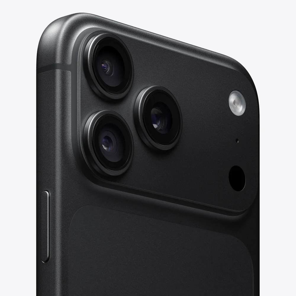 iPhone 17 Pro in Black